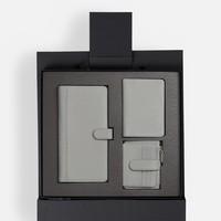 ����� Unison Trio, �����